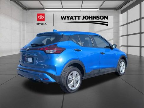 Used 2024 Nissan Kicks S w/ Interior Electronics Package FWD image 5