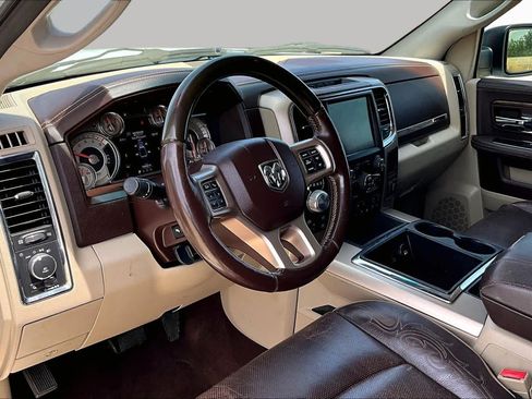 Used 2015 RAM 1500 Laramie Longhorn w/ Convenience Group AWD/4WD image 18