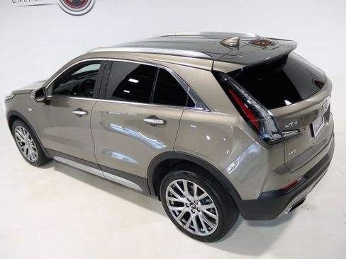 Used 2020 Cadillac XT4 Premium Luxury image 12