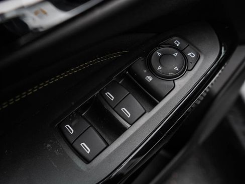 New 2026 Chevrolet Trax LT w/ Driver Confidence Package FWD image 16