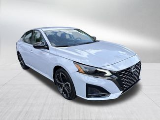 New 2025 Nissan Altima 2.5 SR FWD video 3