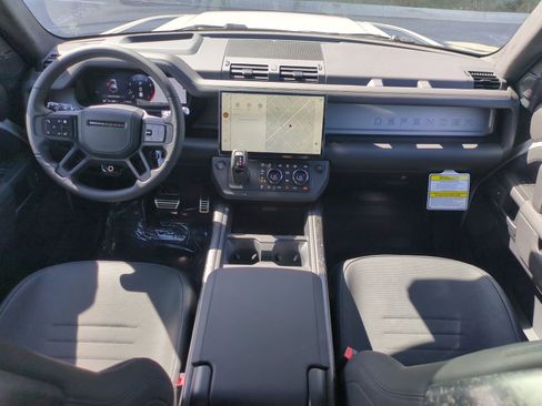 New 2026 Land Rover Defender 110 OCTA image 26