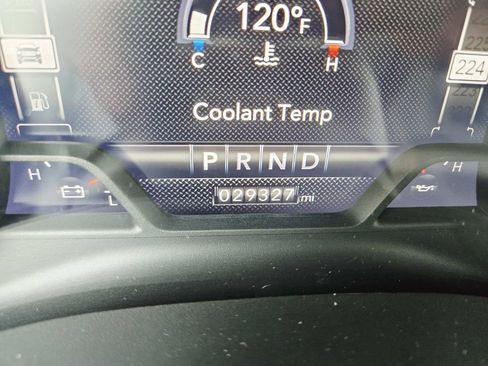 Used 2023 RAM 1500 Laramie image 23