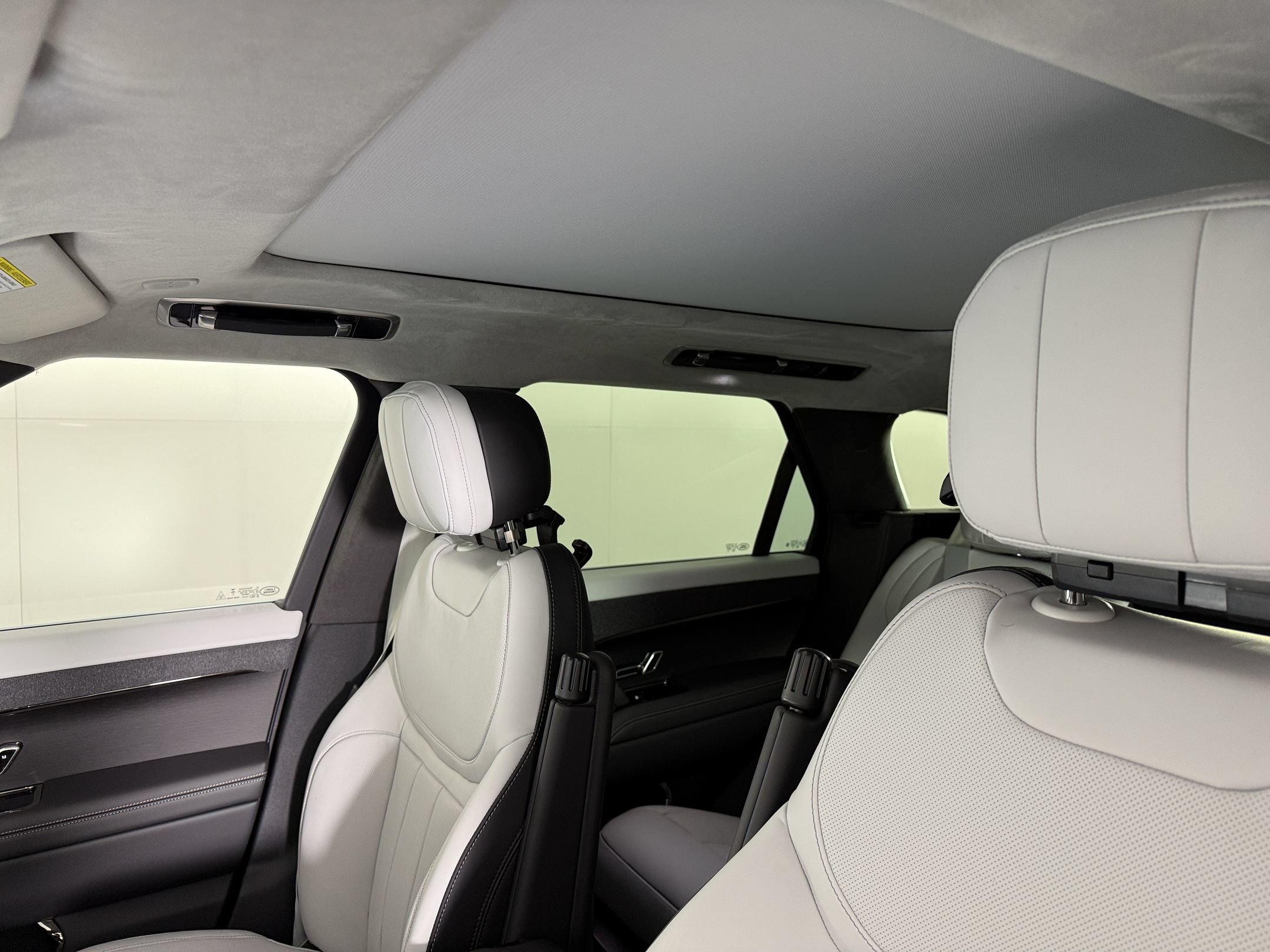 New 2027 Land Rover Range Rover Sport Battersea AWD/4WD image 22