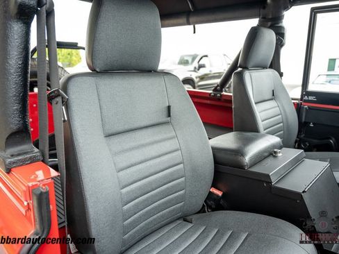 Used 1994 Land Rover Defender 90 AWD/4WD image 25