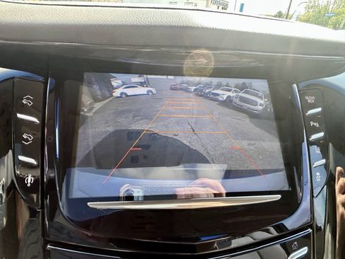 Used 2015 Cadillac Escalade Luxury AWD/4WD image 28