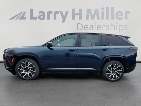 New 2025 Jeep Wagoneer S Limited w/ Comfort Package image 2