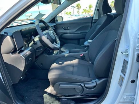 New 2026 Hyundai Kona SE FWD image 14