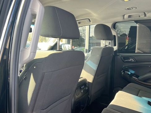 Used 2017 GMC Yukon SLE w/ SLE Value Package image 30