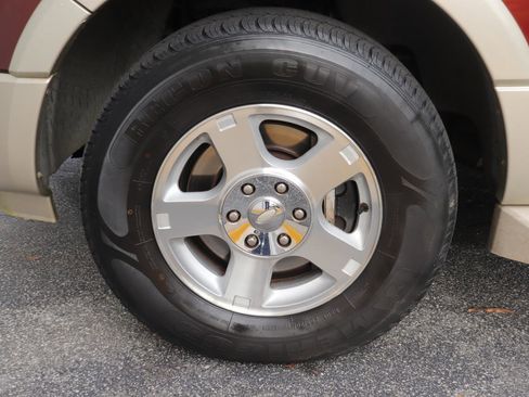 Used 2007 Ford Expedition Eddie Bauer image 34