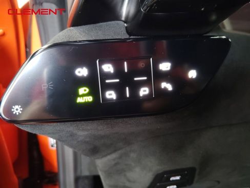 Used 2024 Ferrari Roma image 16