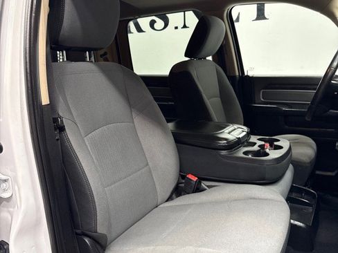 Used 2020 RAM 2500 Big Horn image 26