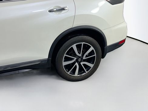 Used 2020 Nissan Rogue SL w/ Premium Package image 31