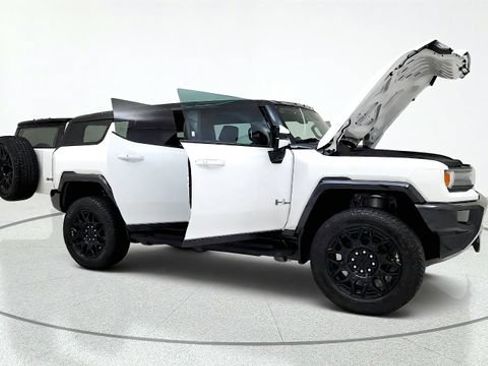Used 2025 GMC Hummer EV 2X AWD/4WD image 11