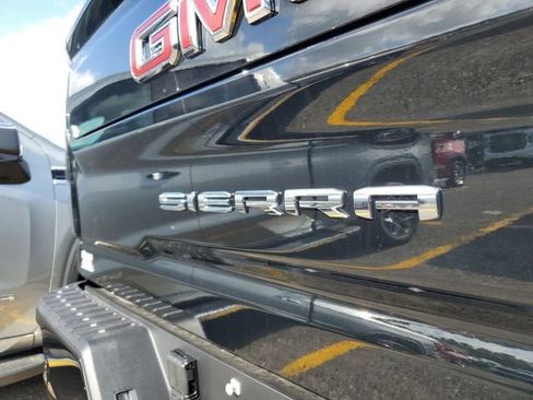 New 2026 GMC Sierra 2500 AT4 w/ AT4 Premium Plus Package AWD/4WD image 8