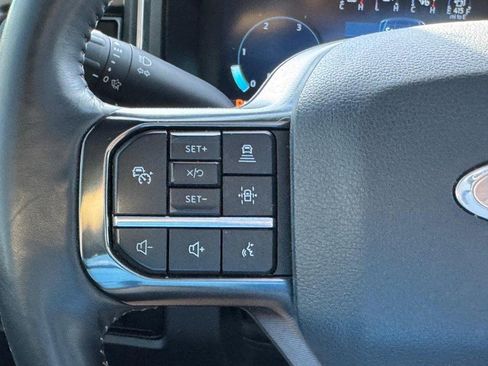 Used 2023 Ford F350 Platinum image 22