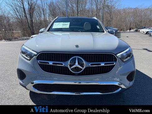 New 2026 Mercedes-Benz GLC 300 4MATIC image 3
