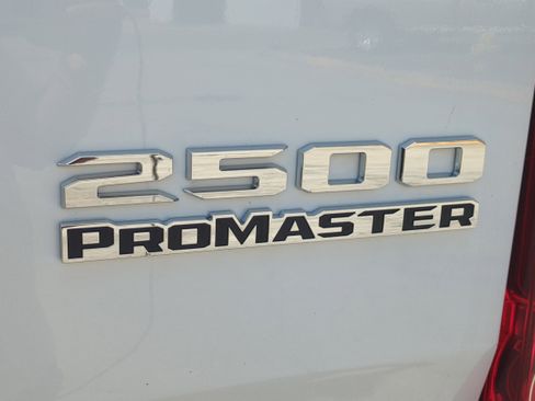 Used 2023 RAM ProMaster 2500 image 30