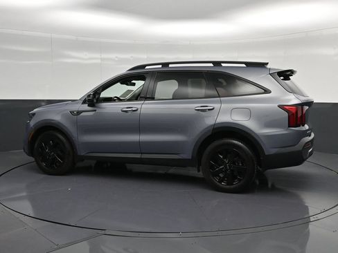 Used 2023 Kia Sorento S w/ Panoramic Sunroof Package AWD/4WD image 8