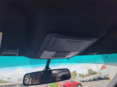 Used 2017 Ford Explorer Sport image 33