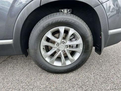 Used 2020 Hyundai Santa Fe SEL image 29