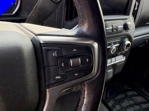 Used 2022 Chevrolet Silverado 1500 RST AWD/4WD image 15