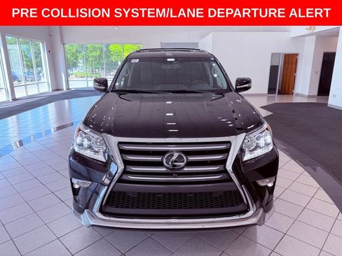 Used 2019 Lexus GX 460 Luxury AWD/4WD image 2