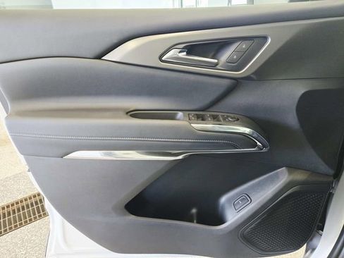 New 2026 Chevrolet Traverse LT w/ LPO, Floor Liner Package image 25