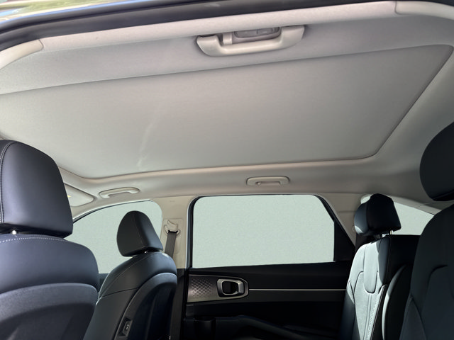 New 2026 Kia Sorento EX w/ EX Premium Package FWD image 24