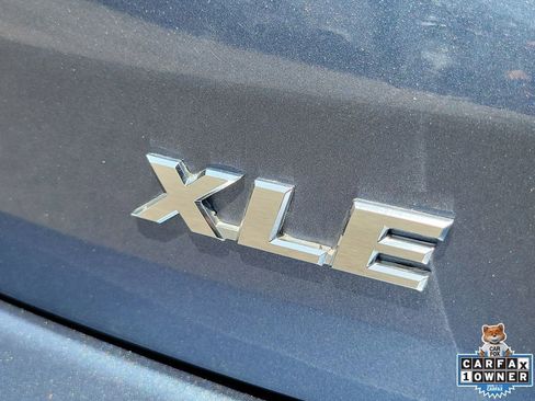 Used 2017 Toyota Highlander XLE FWD image 8