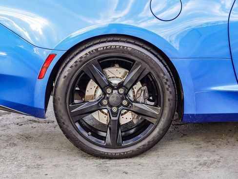 Used 2017 Chevrolet Camaro SS image 12