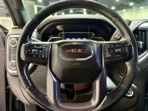 Used 2020 GMC Sierra 2500 AT4 w/ AT4 Premium Package image 12