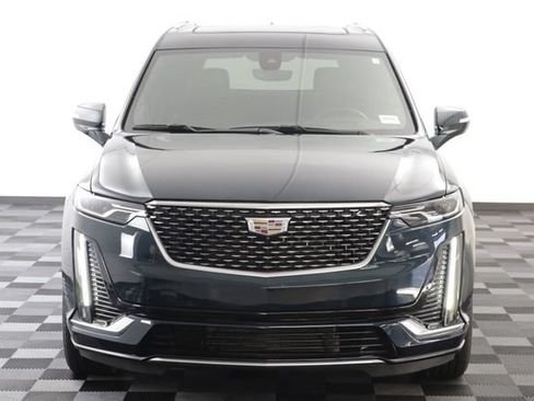 Used 2024 Cadillac XT6 Premium Luxury w/ Technology Package AWD/4WD image 27