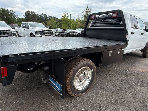 New 2026 RAM 5500 Tradesman w/ Chrome Appearance Group AWD/4WD image 8