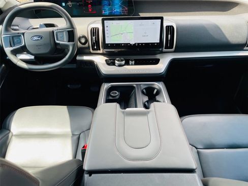 Certified 2025 Ford Expedition Active RWD image 29