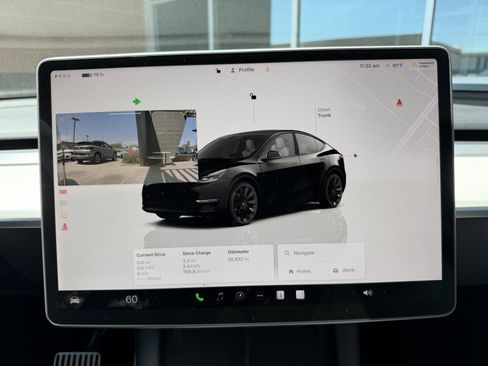 Used 2022 Tesla Model Y Long Range AWD/4WD image 25