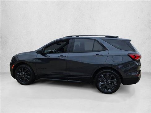 Used 2023 Chevrolet Equinox RS FWD image 8