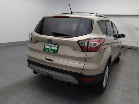 Used 2018 Ford Escape Titanium w/ Ford Safe & Smart Package FWD image 7