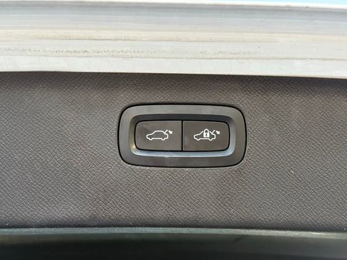 Used 2021 Volvo XC90 T8 Inscription w/ Protection Package Premier AWD/4WD image 19