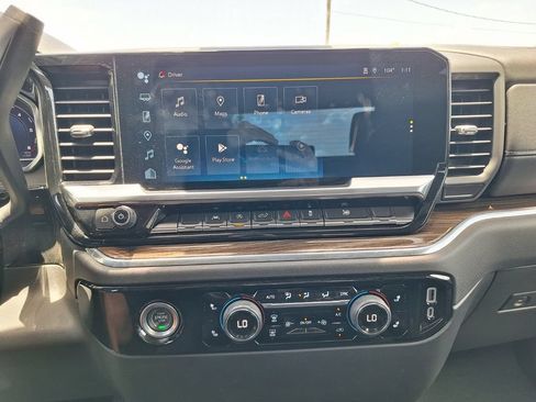 Used 2023 Chevrolet Silverado 1500 LT AWD/4WD image 12