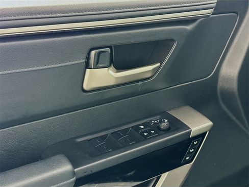 Used 2023 Toyota Tundra Limited image 13