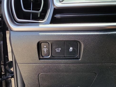 Certified 2025 Kia Sorento EX FWD image 29