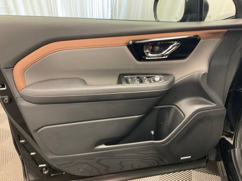 New 2026 Subaru Forester Sport AWD/4WD image 10