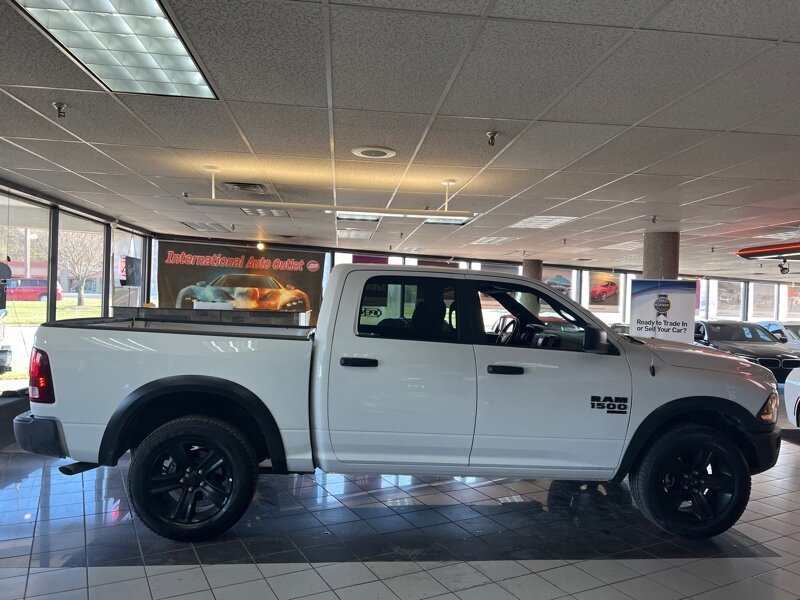 Used 2024 RAM 1500 Warlock AWD/4WD image 5