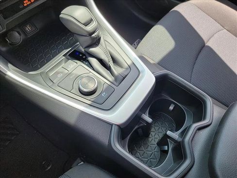 Used 2025 Toyota RAV4 LE AWD/4WD image 23