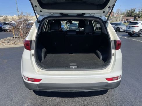 Used 2017 Kia Sportage EX AWD/4WD image 36