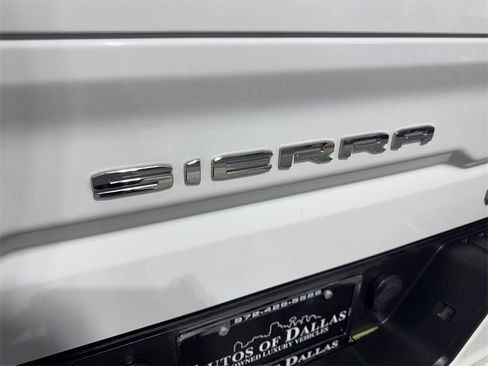 Used 2022 GMC Sierra 1500 Elevation w/ LPO, Elevation Black Package image 23