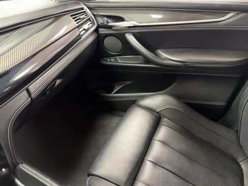Used 2015 BMW X5 M AWD 4dr w/ Premium Package image 26