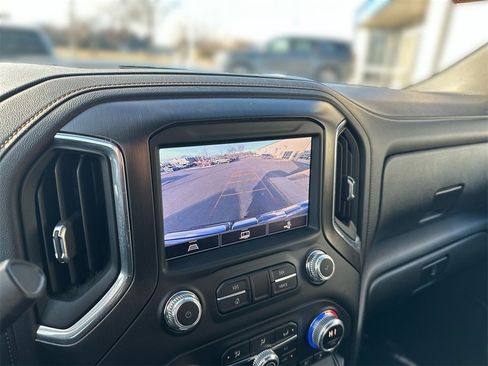 Used 2021 GMC Sierra 1500 AT4 image 22