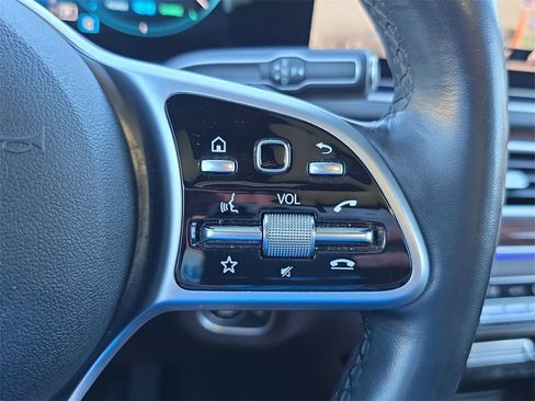 Certified 2022 Mercedes-Benz GLS 450 4MATIC image 25